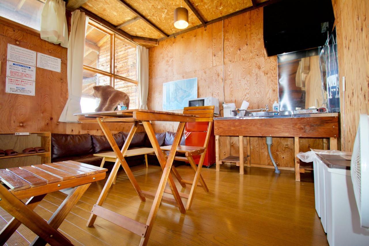 Clione Campground Vandrehjem Shari Eksteriør billede